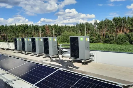 Промисловий об&#39;єкт з тепловим насосом Mycond серії BeeEco