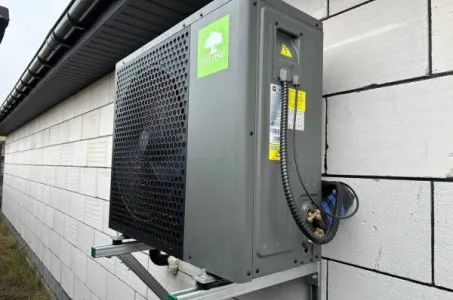 Окрема вілла з тепловими насосами Mycond Split серії BeeHeat