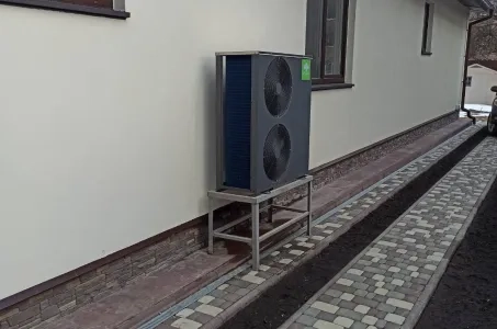 Приватний будинок